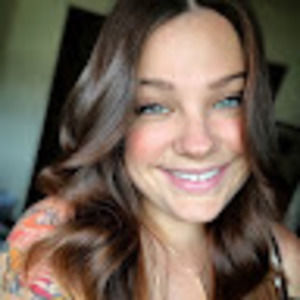 Meet your Posher, Gabrielle